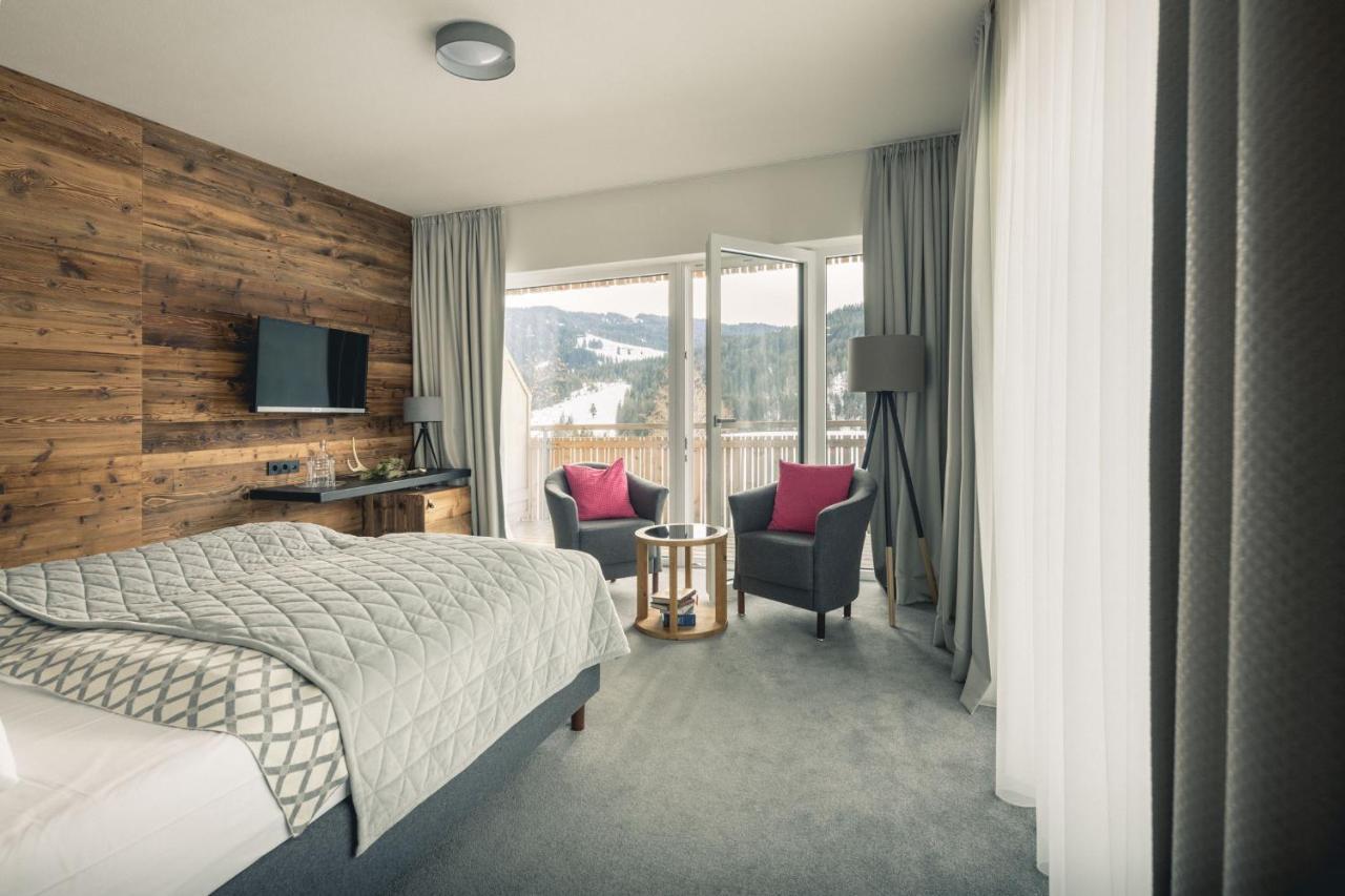 Torghele'S Wald & Fluh Hotel Balderschwang Exterior photo